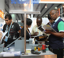 廣交會(huì)，我們?cè)诼飞? />
                                    </a>
                                    </span>
                                    <samp><a  href=